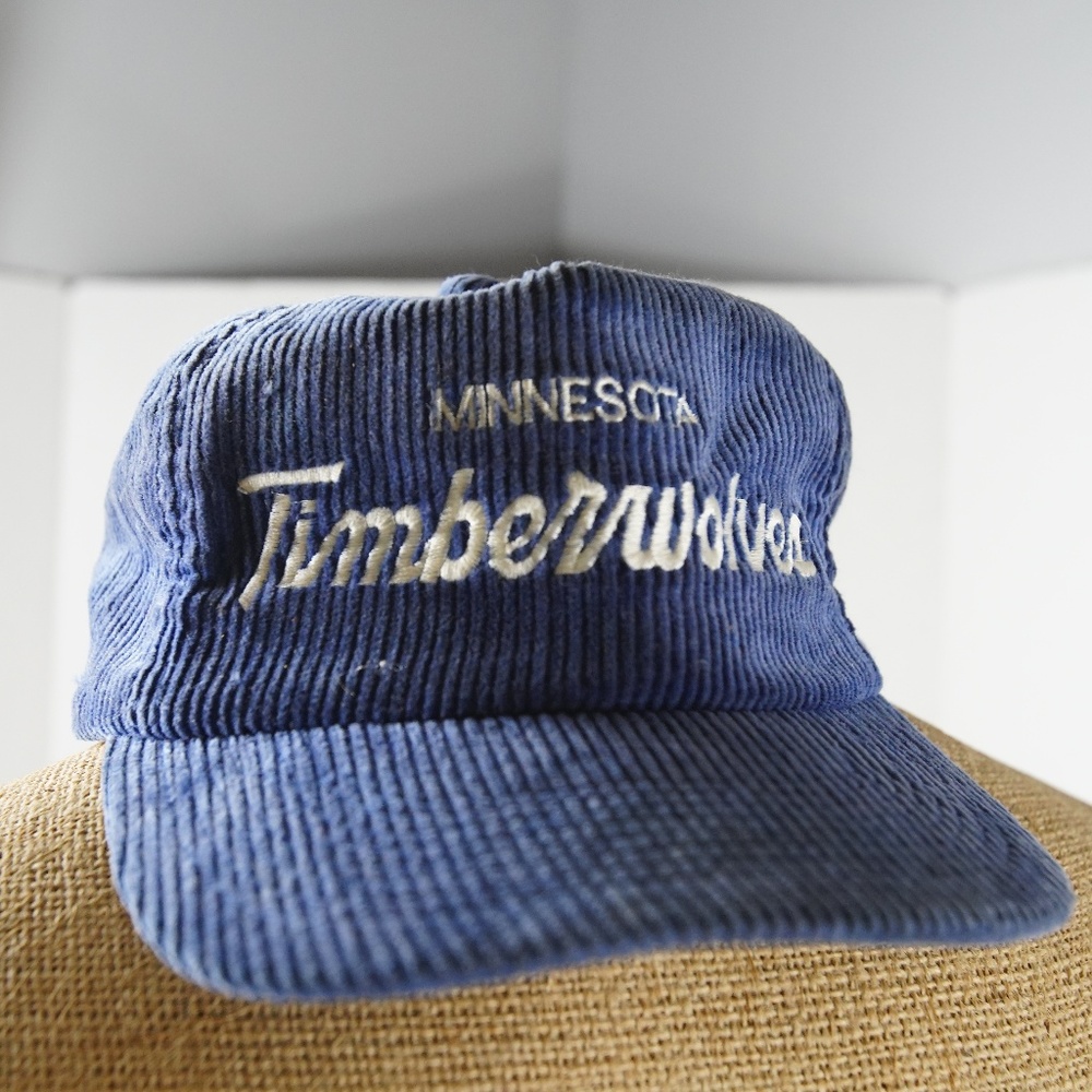 Vintage corduroy Minnesota Timberwolves hat